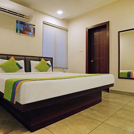 Treebo Lazystay Grand Patia Bhubaneswar Zewnętrze zdjęcie