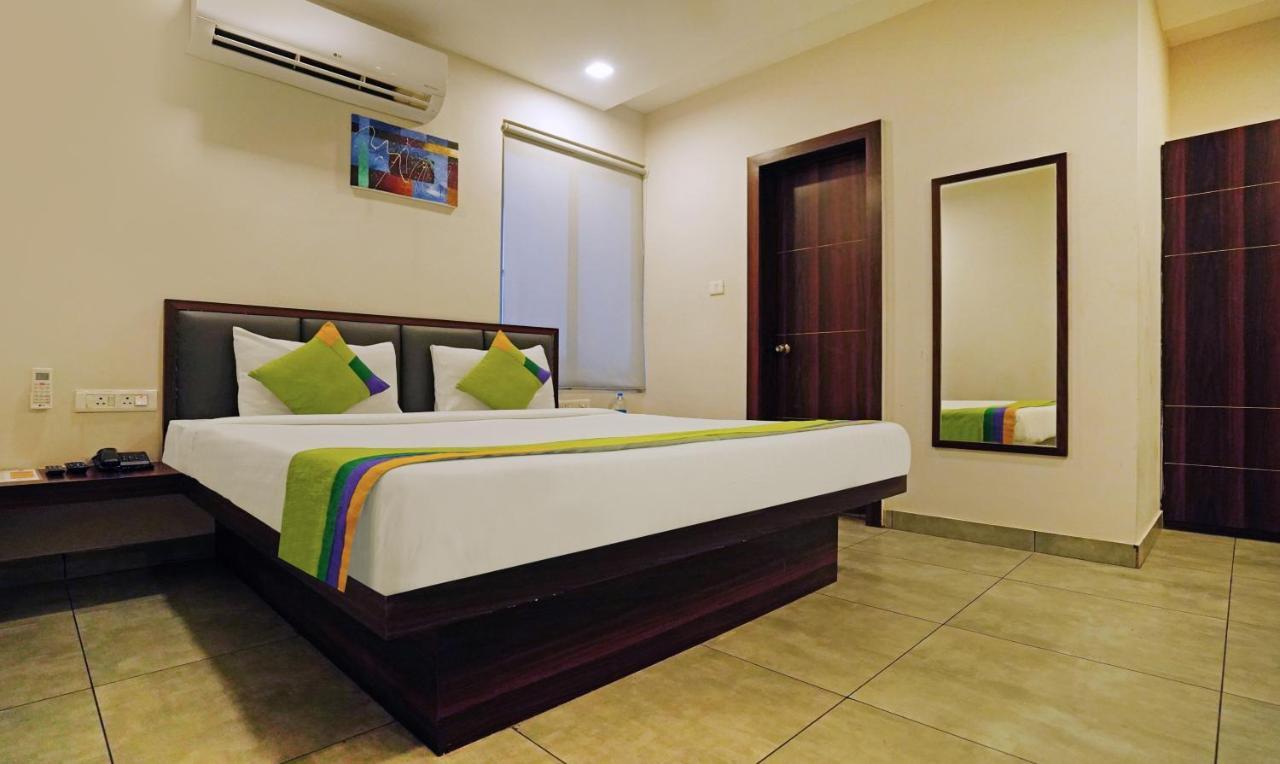 Treebo Lazystay Grand Patia Bhubaneswar Zewnętrze zdjęcie