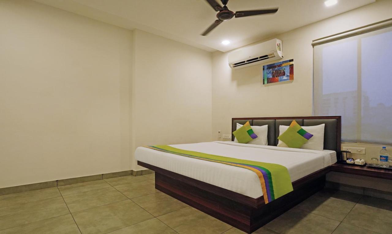 Treebo Lazystay Grand Patia Bhubaneswar Zewnętrze zdjęcie