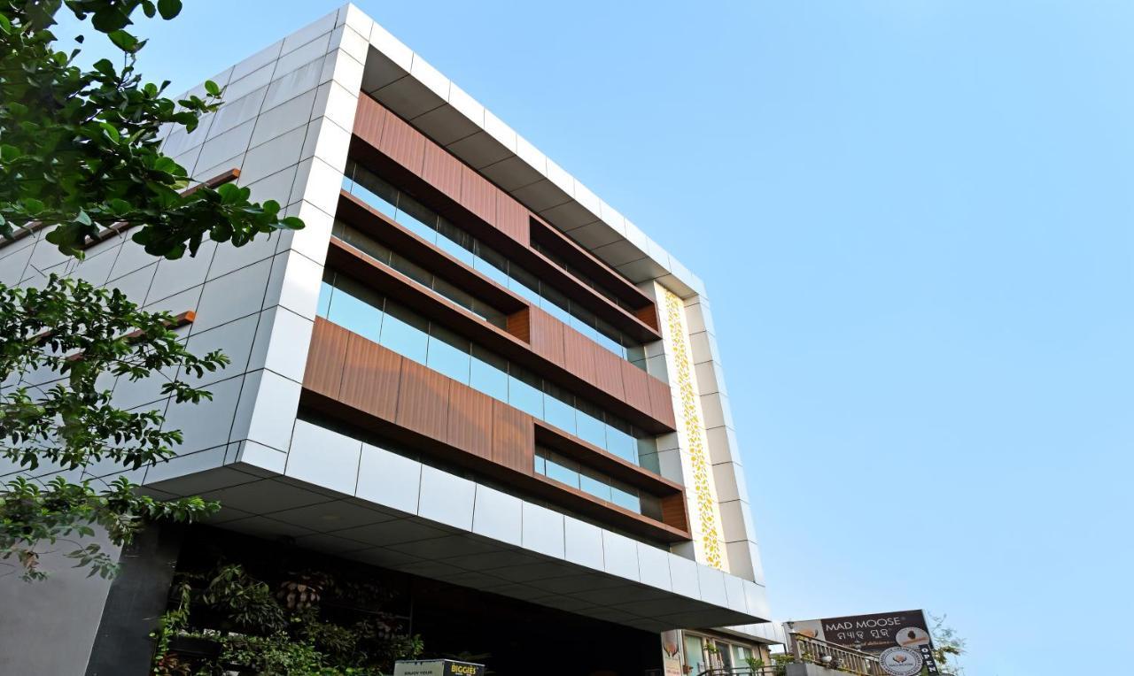 Treebo Lazystay Grand Patia Bhubaneswar Zewnętrze zdjęcie