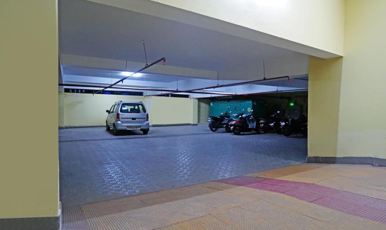 Treebo Lazystay Grand Patia Bhubaneswar Zewnętrze zdjęcie