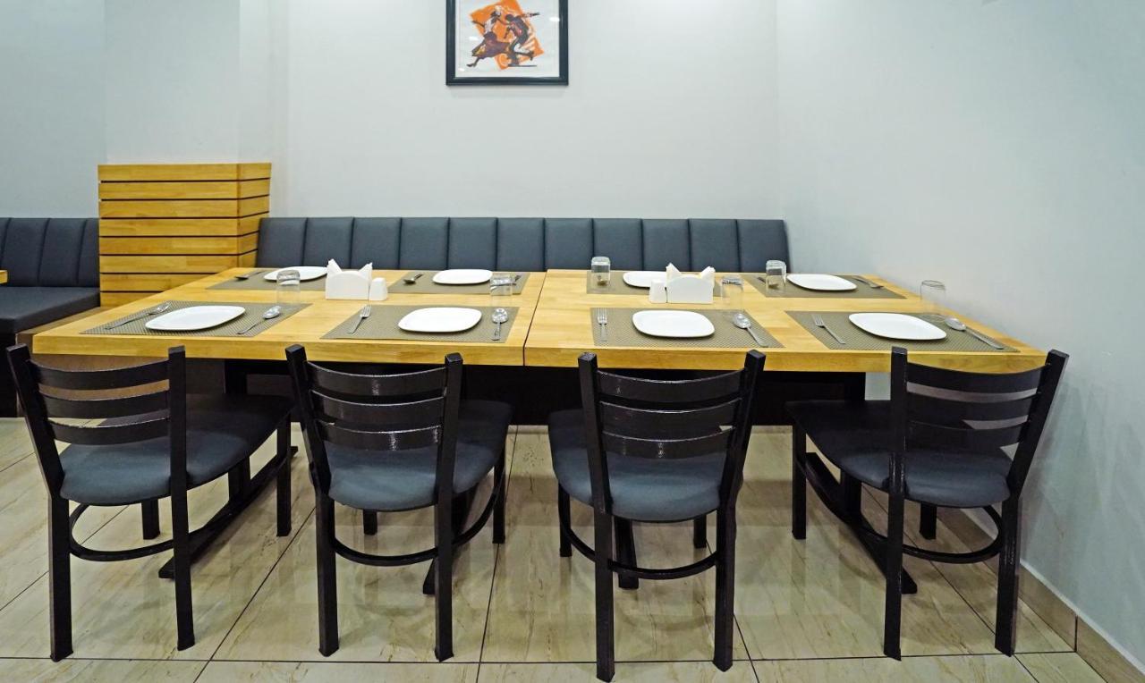 Treebo Lazystay Grand Patia Bhubaneswar Zewnętrze zdjęcie